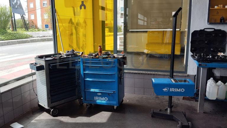 Equipamentos para a Manutenção e Reparação de Veículos
