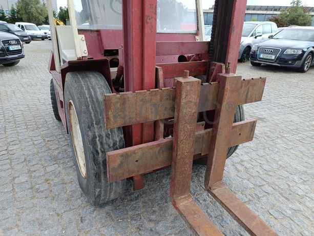 Empilhador Manitou