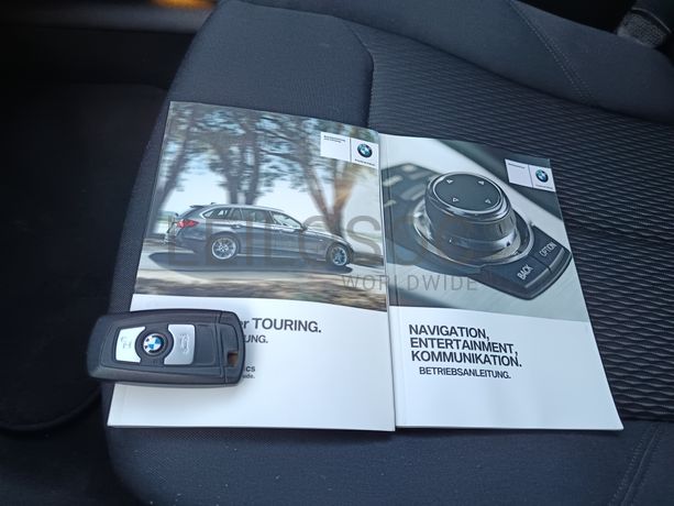 BMW 318d · Ano 2012  