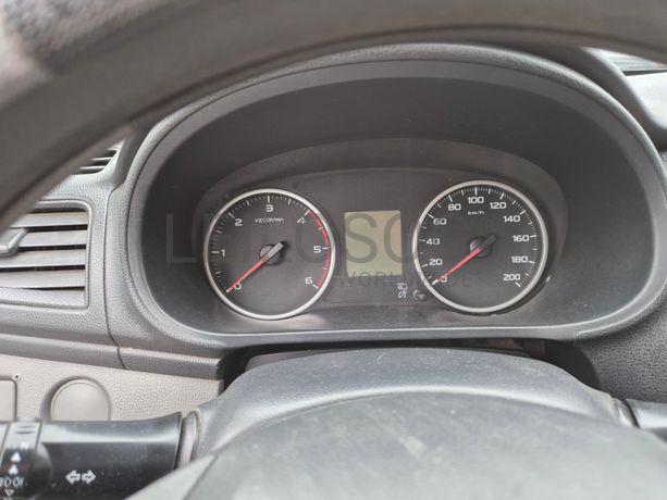 Mitsubishi L200 · Ano 2015