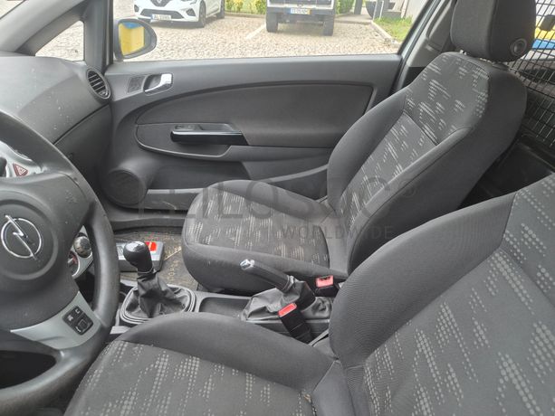 Opel Corsa · Ano 2014