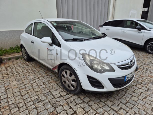 Opel Corsa · Ano 2014