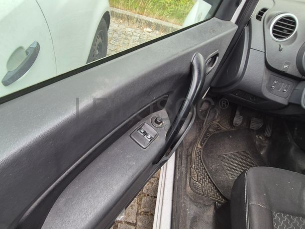 Renault Kangoo · Ano 2014