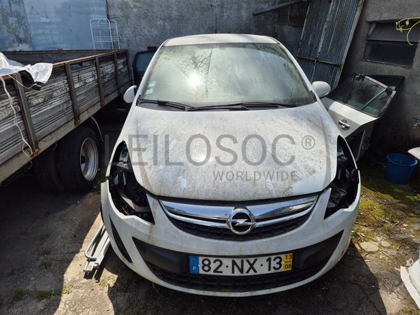 Opel Corsa · Ano 2013