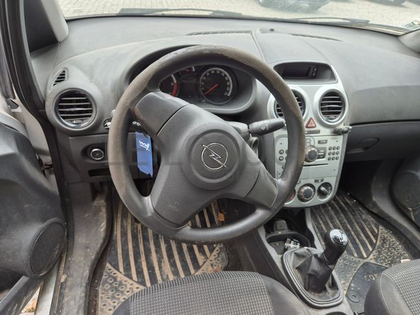 Opel Corsa · Ano 2013