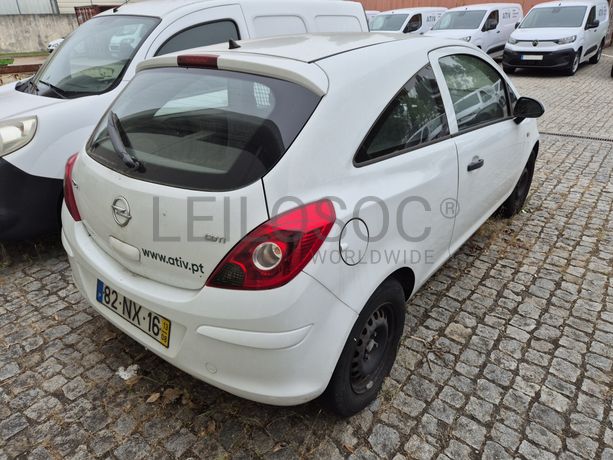 Opel Corsa · Ano 2013