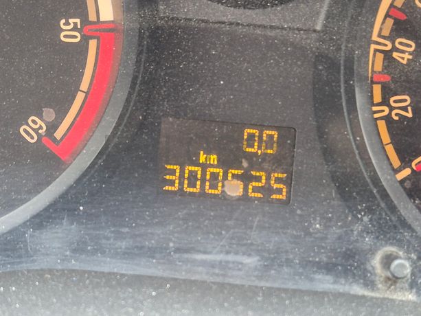 Opel Corsa · Ano 2013