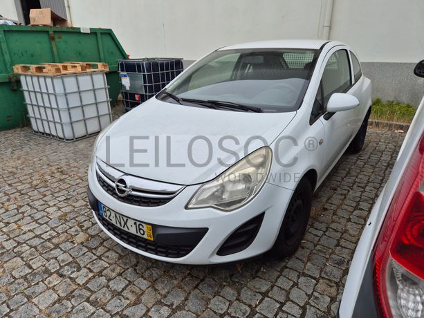 Opel Corsa · Ano 2013
