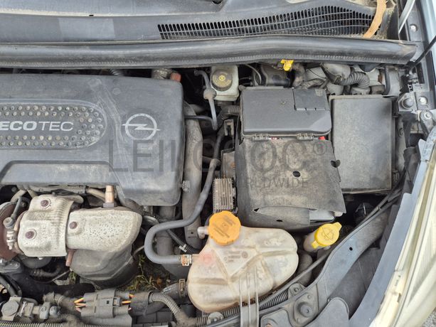 Opel Corsa · Ano 2013