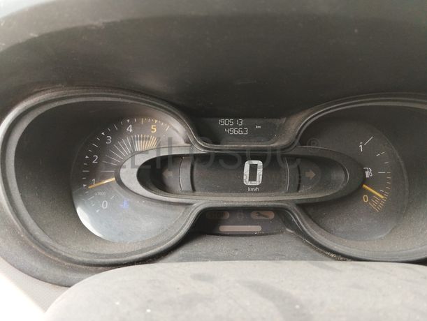 Renault Trafic FM 1.6D · Ano 2016