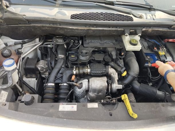 Peugeot Partner 1.6 HDI · Ano 2013