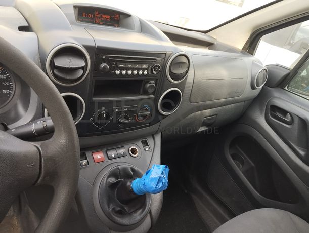 Peugeot Partner 1.6 HDI · Ano 2013