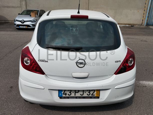 Opel Corsa Van 1.3 CDTi · Ano 2014