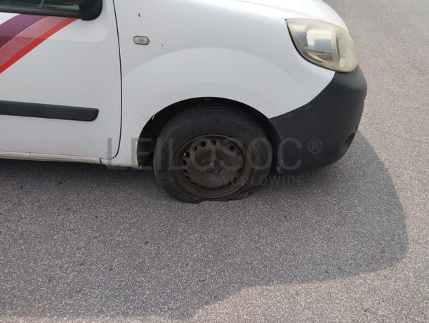 Renault Kangoo Maxi Business 1.5 DCI · Ano 2014