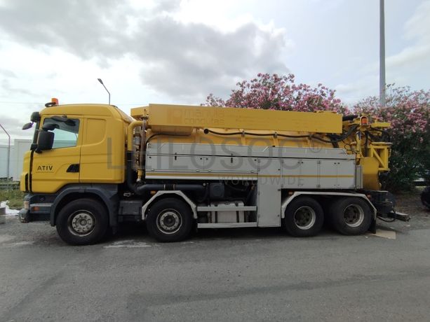 Scania R420 de Hidroaspiração · Ano 2007