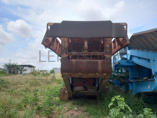 Britador Primário Móvel da marca TEREX J1175