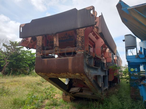 Britador Primário Móvel da marca TEREX J1175