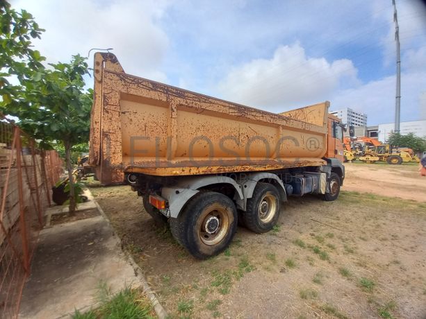 Camião Basc. Tras. (6X4) da marca MAN, modelo 2634-4x2-4