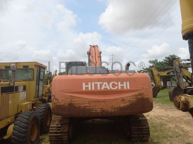 Escavadora de Rastos  da marca HITACHI, modelo ZX200-3