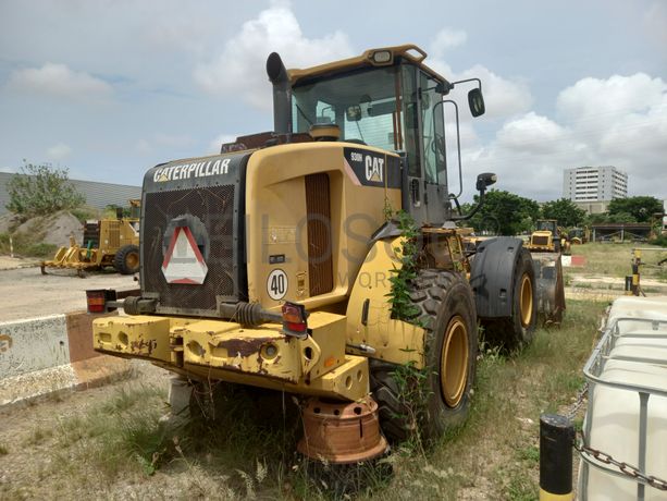 Pá Carregadora de Pneus da marca CATERPILLAR, modelo 930H