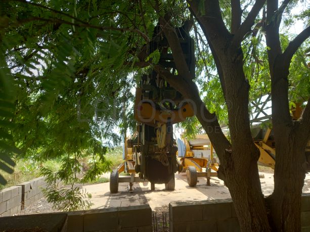 Grua Automontante da marca POTAIN, modelo IGO 18
