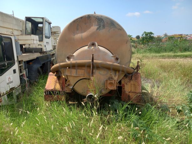 Semirreboque Cisterna da marca HERCULANO, modelo CH 8000