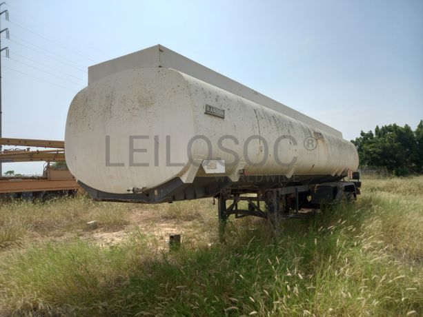 Semirreboque Cisterna de Combustível  da marca RANDON, modelo SR TQ TL 02 35