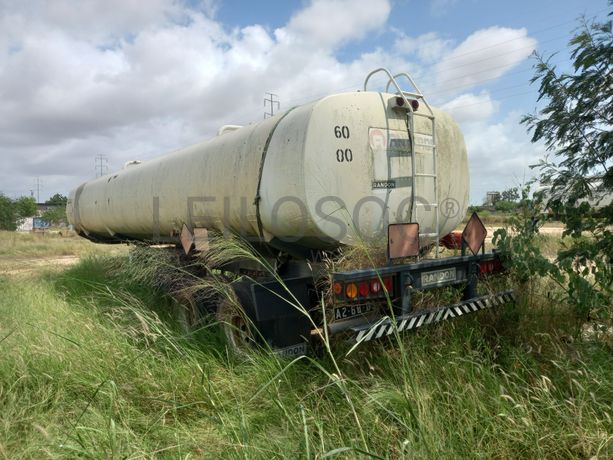 Semirreboque Cisterna de Combustível  da marca RANDON, modelo SR TQ TL 02 35
