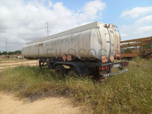 Semirreboque Cisterna de Combustível  da marca RANDON, modelo SR TQ TL 02 35