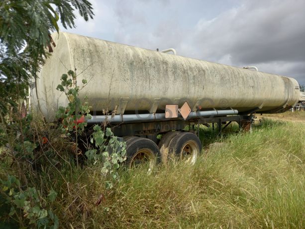 Semirreboque Cisterna de Combustível  da marca RANDON, modelo SR TQ TL 02 35