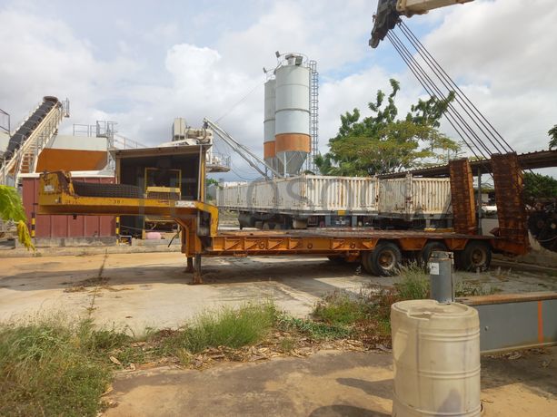 Semirreboque Porta Máquinas da marca GONTRAILER, modelo D-1344