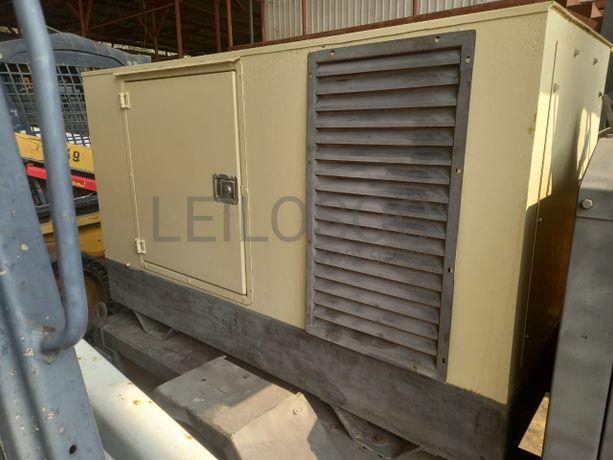 Grupo Eletrogéneo da marca PERKINS, modelo INSONORIZADO 22 KVA