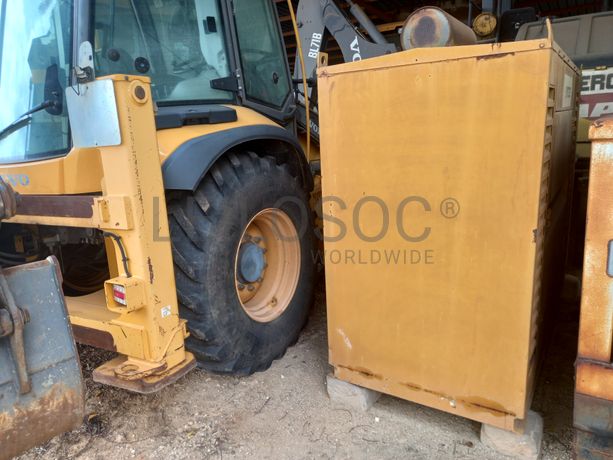 Grupo Eletrogéneo da marca PERKINS, modelo 5OHZ 380/400