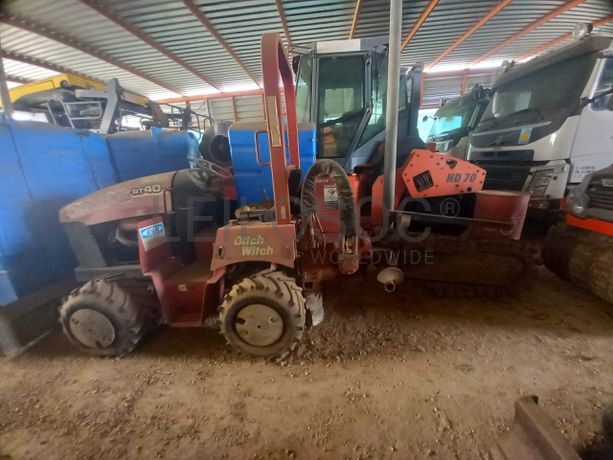 Valadora DITCH WITCH