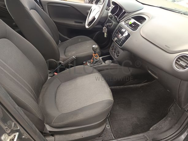 Fiat Punto · Ano 2016