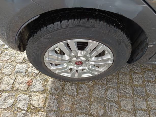 Fiat Punto · Ano 2016