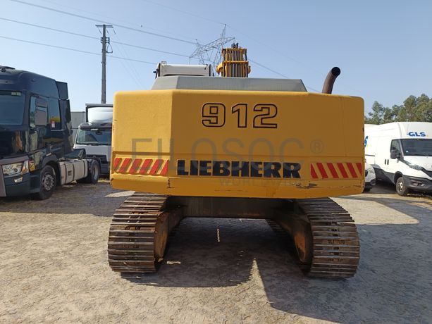 Giratória Liebherr · Ano 1994