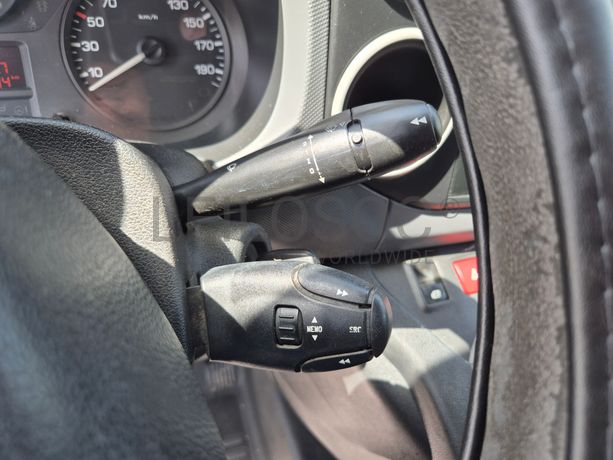 Peugeot Partner · Ano 2014