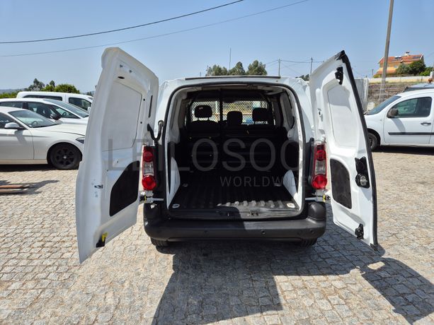 Peugeot Partner · Ano 2014