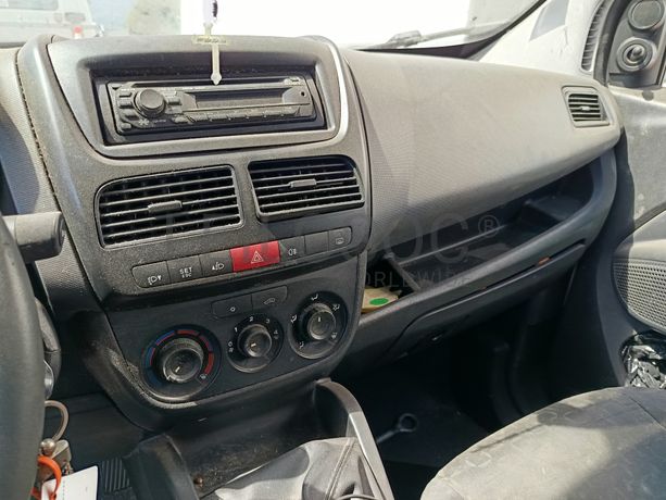 Fiat Doblo · Ano 2010