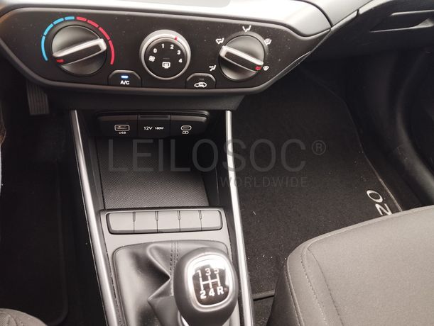 Hyundai I20 · Ano 2024  