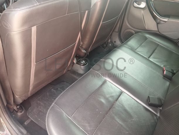 Dacia Duster · Ano 2010