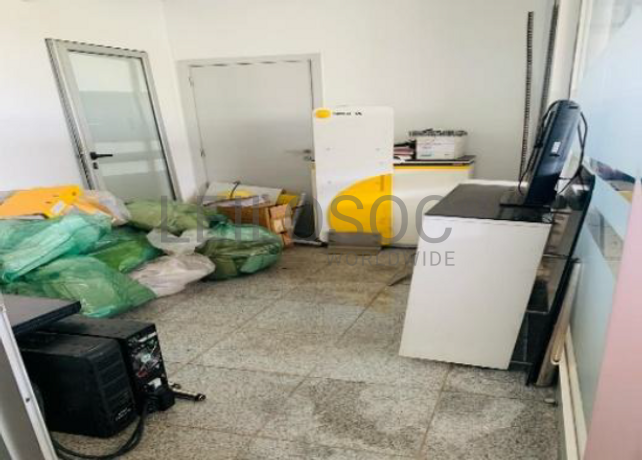 HUAMBO – ANTIGA DEPENDÊNCIA BANCÁRIA