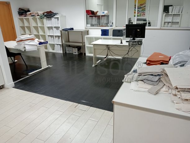 Unidade Industrial Completa · Armazém + Tinturaria