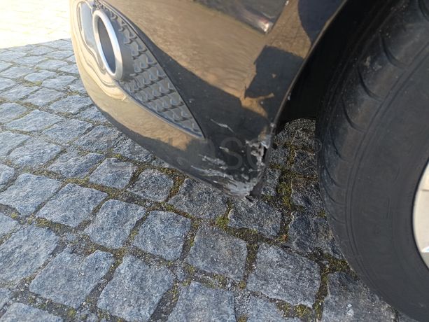 Mercedes-Benz A180 CDI · Ano 2013