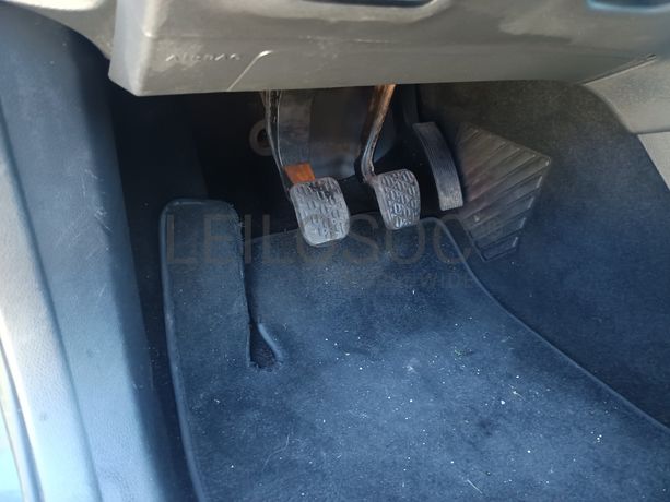 Mercedes-Benz A180 CDI · Ano 2013
