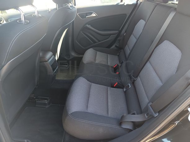Mercedes-Benz A180 CDI · Ano 2013