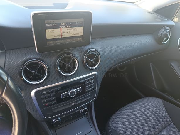 Mercedes-Benz A180 CDI · Ano 2013