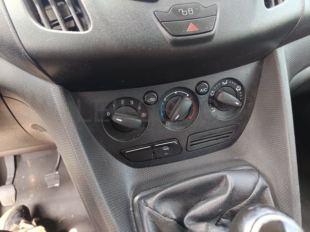 Ford Transit Connect · Ano 2014