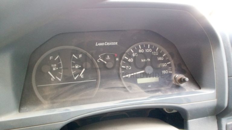Toyota/Land Cruiser